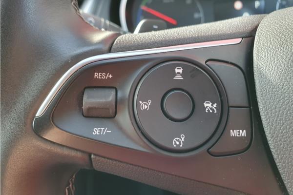 2020 Vauxhall Grandland X 1.6 13.2kWh Business Edition Nav Premium SUV 5dr Petrol Plug-in Hybrid Auto 4WD Euro 6 (s/s) Hybrid4 (300 ps) - Leather, photo 18