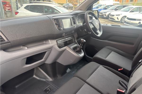 2022 Vauxhall Vivaro 2.0 Turbo D 3100 Sportive Panel Van 5dr Diesel Manual L2 H1 Euro 6 (s/s) (145 ps) - Cloth, photo 14