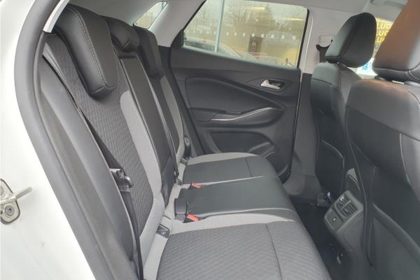 2020 Vauxhall Grandland X 1.2 Turbo SRi Nav SUV 5dr Petrol Auto Euro 6 (s/s) (130 ps) - Cloth, photo 13