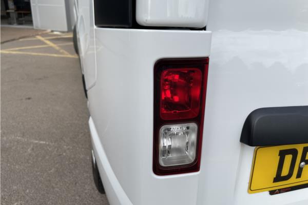 2018 Vauxhall Vivaro 1.6 CDTi 2900 Sportive Panel Van 5dr Diesel Manual L2 H1 Euro 6 (120 ps) - Cloth, photo 27