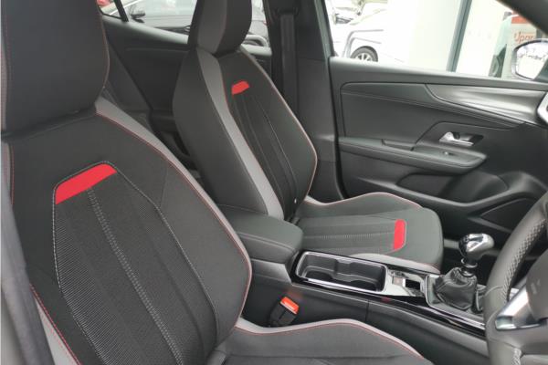 2024 Vauxhall Mokka-e 50kWh GS SUV 5dr Electric Auto (136 ps) - Minstral+jet Bk, photo 33