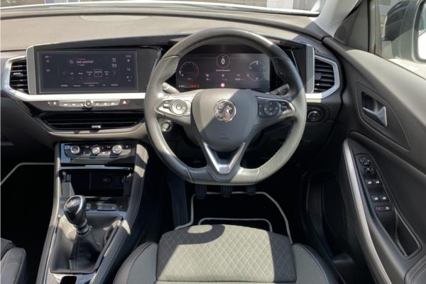 2022 Vauxhall Grandland 1.2 Turbo Elite SUV 5dr Petrol Manual Euro 6 (s/s) (130 ps) - Berson Black, photo 11