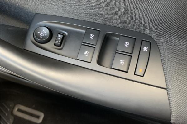 2020 Vauxhall Astra 1.2 Turbo SRi VX Line Nav Hatchback 5dr Petrol Manual Euro 6 (s/s) (145 ps) - Formula, photo 22
