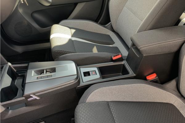 Vauxhall Frontera 83kW GS 44kWh AU - Ergo Feture Gry, photo 41