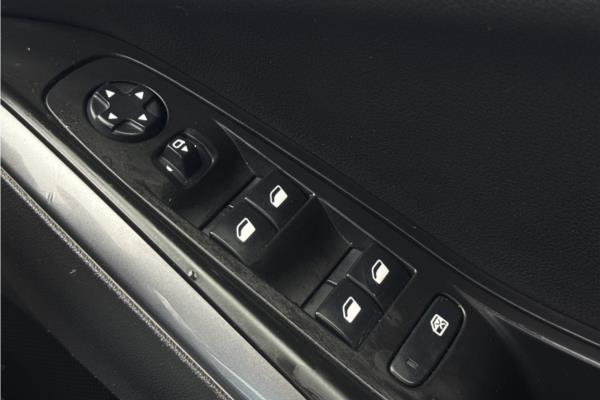 2021 Vauxhall Grandland X 1.2 Turbo Griffin Edition SUV 5dr Petrol Manual Euro 6 (s/s) (130 ps) - Cloth, photo 22