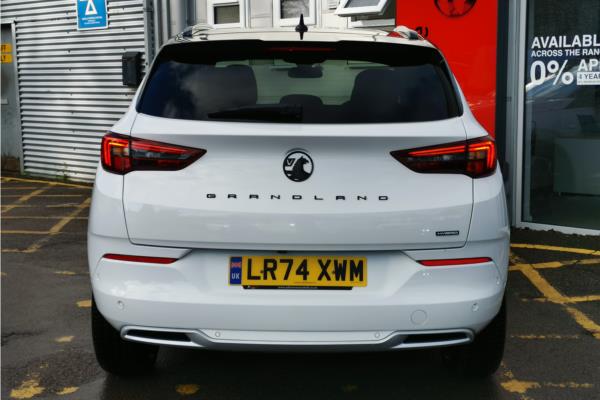 2024 Vauxhall Grandland 1.2 MHEV Ultimate SUV 5dr Petrol Hybrid e-DCT Euro 6 (s/s) (136 ps) - Black Alcantara, photo 7