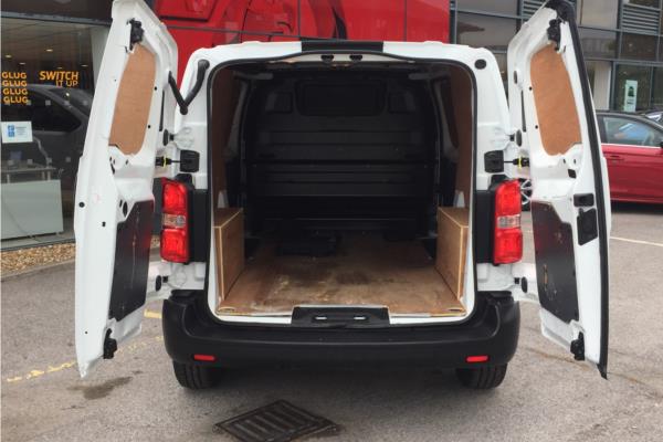 2019 VAUXHALL VIVARO - Cloth, photo 13