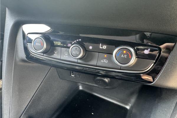 2024 Vauxhall Corsa-e 50kWh Elite Premium Hatchback 5dr Electric Auto (136 ps) - Captain Blue/Mistral Cloth/Leather effect, photo 16
