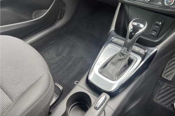2022 Vauxhall Crossland 1.2 Turbo Elite Edition SUV 5dr Petrol Auto Euro 6 (s/s) (130 ps) - Cloth, photo 31