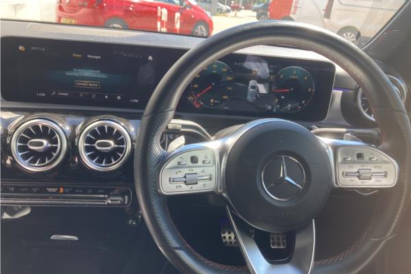 Non Franchise 2019 MERCEDES-BENZ A 200 D AMG LINE PREMIUM - Leather, photo 10