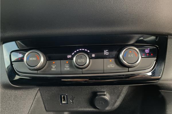 2021 Vauxhall Corsa 1.2 Turbo Elite Nav Premium Hatchback 5dr Petrol Auto Euro 6 (s/s) (100 ps) - Cloth, photo 16
