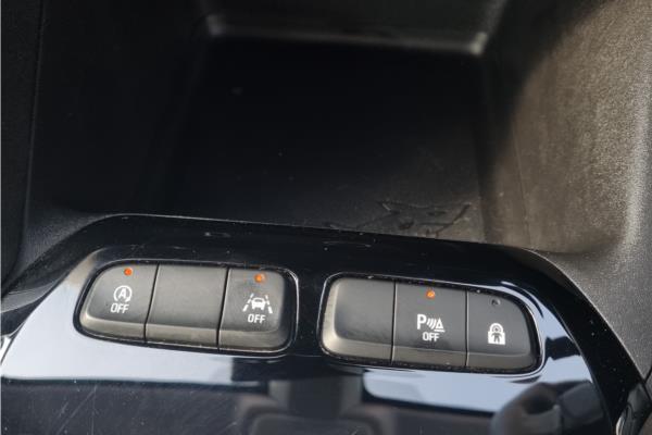 2020 Vauxhall Corsa 1.2 Turbo SE Nav Premium Hatchback 5dr Petrol Auto Euro 6 (s/s) (100 ps) - Cloth, photo 32
