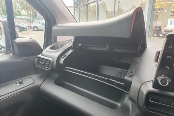 2019 Vauxhall Combo Life 1.5 Turbo D BlueInjection Energy XL MPV 5dr Diesel Manual Euro 6 (s/s) (7 Seat) (100 ps) - Cloth, photo 26