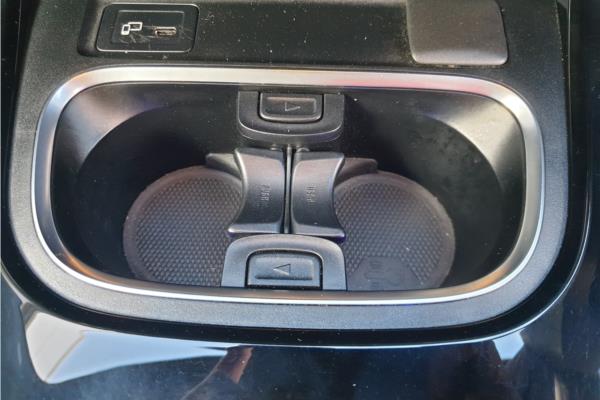 Non Franchise 2021 Mercedes-Benz A Class 1.3 A180 AMG Line Edition (Premium) Hatchback 5dr Petrol Manual Euro 6 (s/s) (136 ps) - Mixed Leather - Fabric/Cloth, photo 24