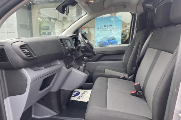 2021 Vauxhall Vivaro 2.0 Turbo D 3100 Sportive Panel Van 5dr Diesel Manual L2 H1 Euro 6 (s/s) (120 ps) - Cloth, photo 15
