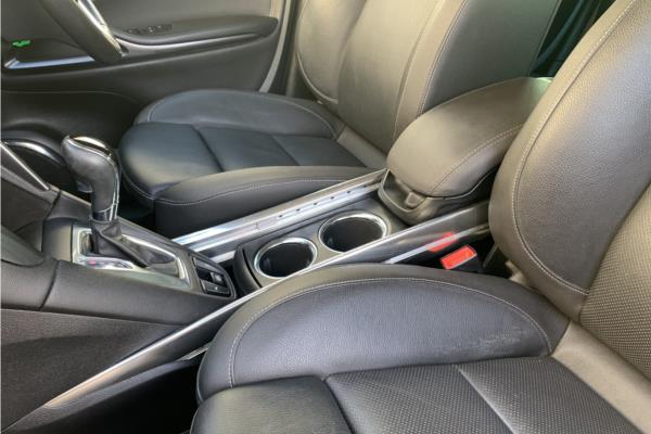 2018 Vauxhall Zafira Tourer 1.4i Turbo Elite Nav MPV 5dr Petrol Auto Euro 6 (140 ps) - Leather, photo 31