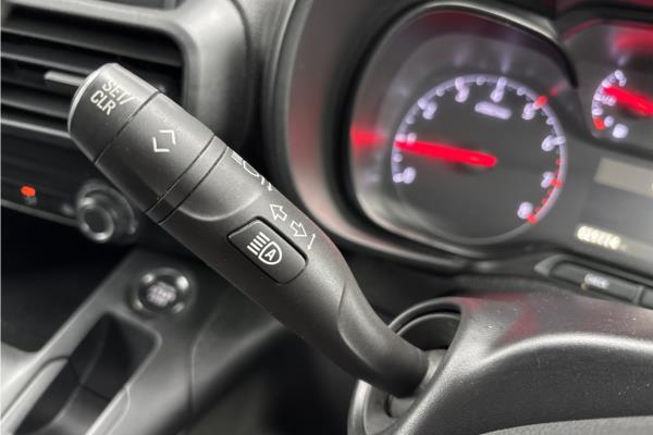 2021 Vauxhall Combo 1.5 Turbo D 2300 Edition Panel Van 4dr Diesel Auto L2 H1 Euro 6 (s/s) (130 ps) - Cloth, photo 26