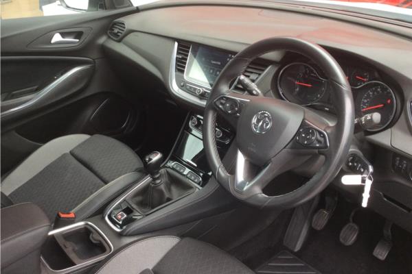 2019 Vauxhall Grandland X 1.2 Turbo Sport Nav SUV 5dr Petrol Manual (s/s) (130 ps) - Berson Black, photo 12