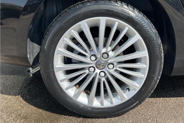 2017 Vauxhall Astra 1.4i Turbo Elite Nav Sports Tourer 5dr Petrol Auto Euro 6 (s/s) (150 ps) - Cloth, photo 20