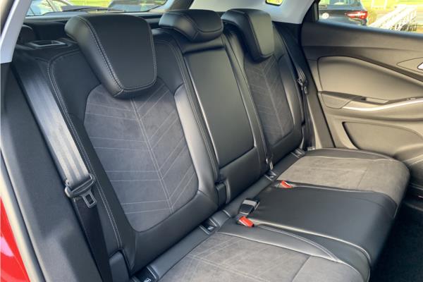 2023 Vauxhall Grandland 1.2 Turbo Ultimate SUV 5dr Petrol Auto Euro 6 (s/s) (130 ps) - Black Alcantara, photo 12