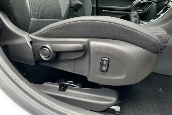 2021 Vauxhall Astra 1.2 Turbo Griffin Edition Hatchback 5dr Petrol Manual Euro 6 (s/s) (145 ps) - Cloth-premium L, photo 27