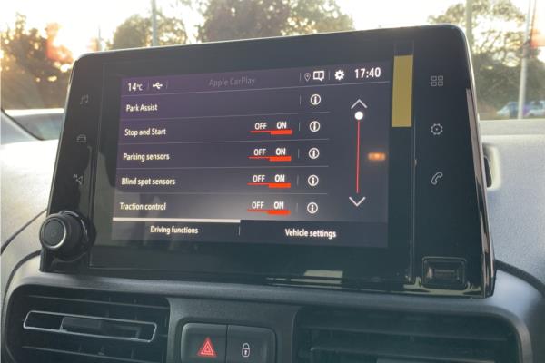 2020 Vauxhall Combo Life 1.2 Turbo Elite MPV 5dr Petrol Auto Euro 6 (s/s) (7 Seat) (130 ps) - Cloth, photo 42