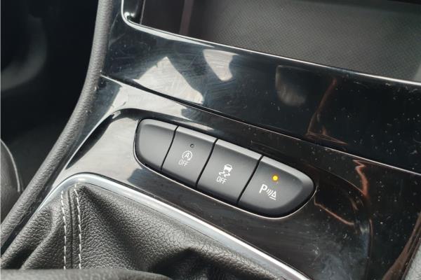 2019 Vauxhall Astra 1.0i Turbo ecoTEC Elite Nav Hatchback 5dr Petrol Manual Euro 6 (s/s) (105 ps) - Leather, photo 32