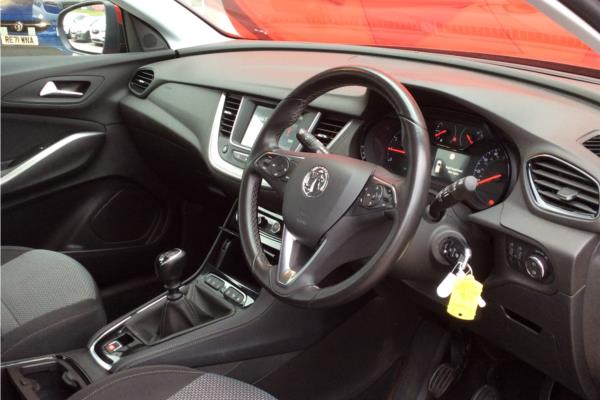2018 Vauxhall Grandland 1.2T SE 5dr - Cloth, photo 12