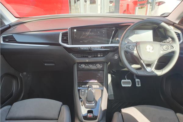 2023 Vauxhall Grandland 1.6 14.2kWh GSe SUV 5dr Petrol Plug-in Hybrid Auto AWD Euro 6 (s/s) (300 ps) - Berson Black, photo 9