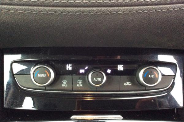 2018 Vauxhall Grandland 1.2T SE 5dr - Cloth, photo 16