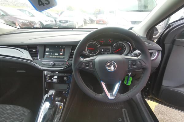 2019 VAUXHALL ASTRA - Cloth Sienna/Jet Blk, photo 11