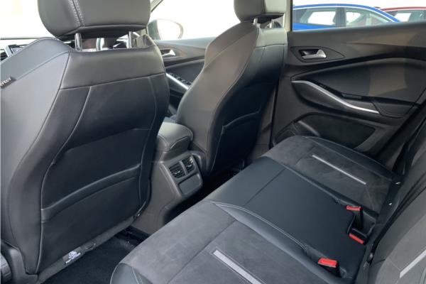 2023 Vauxhall Grandland - Black Alcantara, photo 44