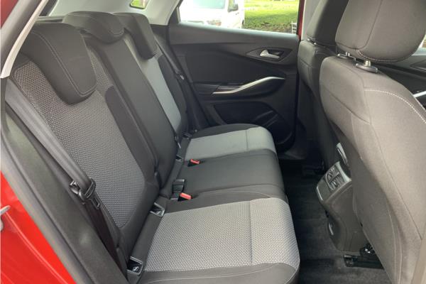 2018 Vauxhall Grandland X 1.2 Turbo SE SUV 5dr Petrol Auto (s/s) (130 ps) - Cloth, photo 13