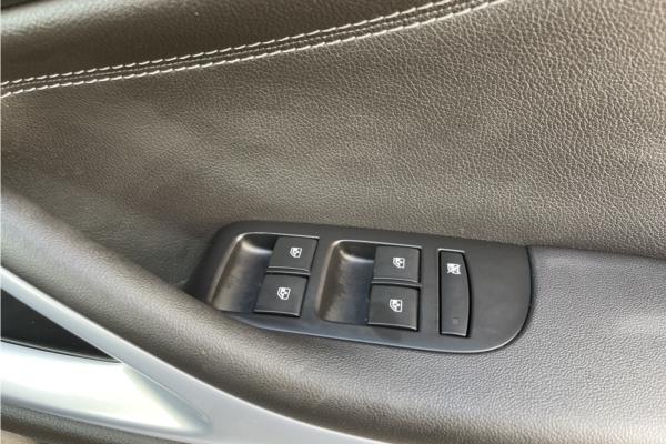 2018 Vauxhall Zafira Tourer 1.4i Turbo SRi Nav MPV 5dr Petrol Manual Euro 6 (140 ps) - Leather, photo 25