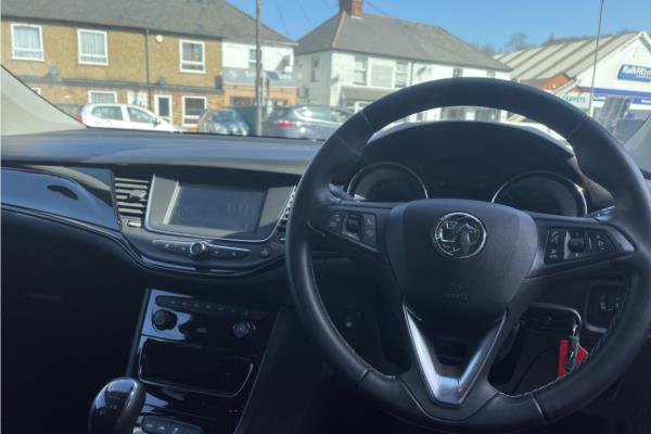 2019 VAUXHALL ASTRA 1.4T 16V 150 SRi 5dr-sequence-9