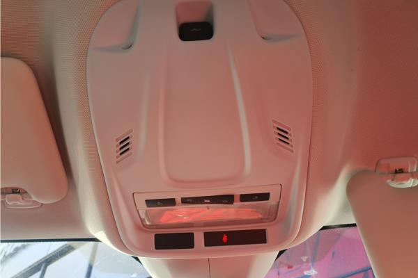 2019 Vauxhall Grandland X 1.2 Turbo GPF Sport Nav SUV 5dr Petrol Auto Euro 6 (s/s) (130 ps) - Cloth, photo 25