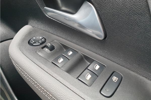 2021 Vauxhall Mokka 1.2 Turbo Elite Nav Premium SUV 5dr Petrol Manual Euro 6 (s/s) (130 ps) - Leather, photo 22