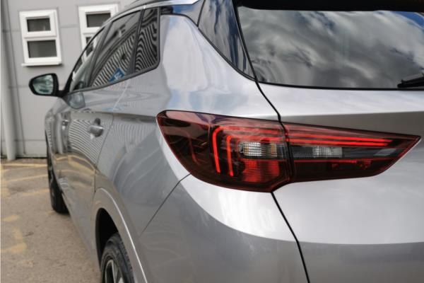 2022 Vauxhall Grandland 1.2 Turbo Elite SUV 5dr Petrol Manual Euro 6 (s/s) (130 ps) - Leather, photo 37