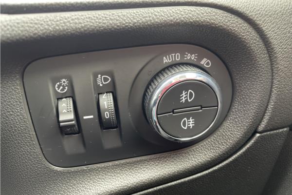 2020 Vauxhall Grandland X 1.2 Turbo SRi Nav SUV 5dr Petrol Manual Euro 6 (s/s) (130 ps) - Cloth, photo 23