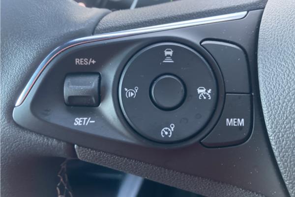 2021 Vauxhall Mokka 1.2 Turbo SRi Nav Premium SUV 5dr Petrol Auto (s/s) (130 ps) - Cloth, photo 18