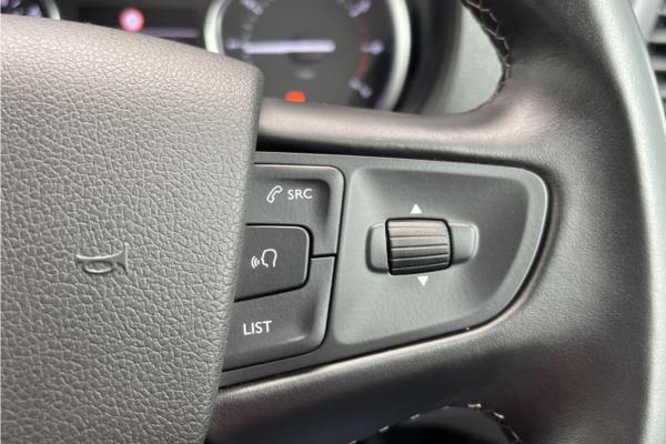 2022 Vauxhall Vivaro 2.0 Turbo D 3100 Elite Crew Van 5dr Diesel Manual Euro 6 (s/s) (145 ps) - Cloth, photo 19