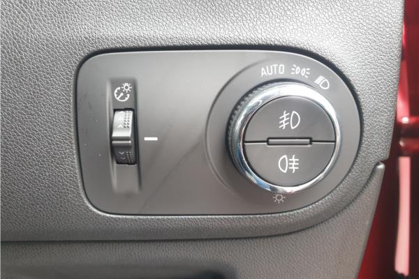 2022 Vauxhall Crossland 1.2 Turbo Ultimate SUV 5dr Petrol Auto Euro 6 (s/s) (130 ps) - Alcantara, photo 21