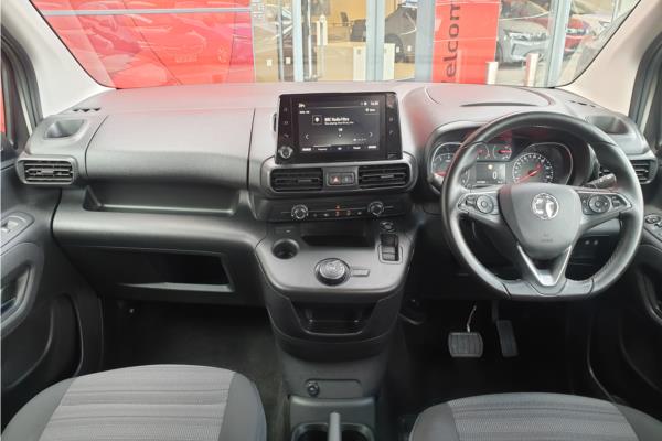 2021 Vauxhall Combo Life 1.2 Turbo SE MPV 5dr Petrol Auto Euro 6 (s/s) (130 ps) - Cloth, photo 10