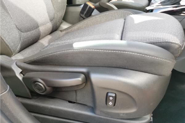 2022 Vauxhall Crossland 1.2 Turbo Elite Edition SUV 5dr Petrol Auto Euro 6 (s/s) (130 ps) - Cloth, photo 29