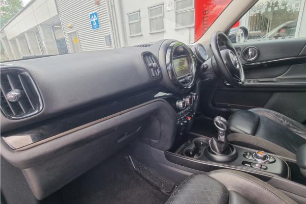 Non Franchise 2017 MINI COUNTRYMAN COOPER AUTO - Leather, photo 14