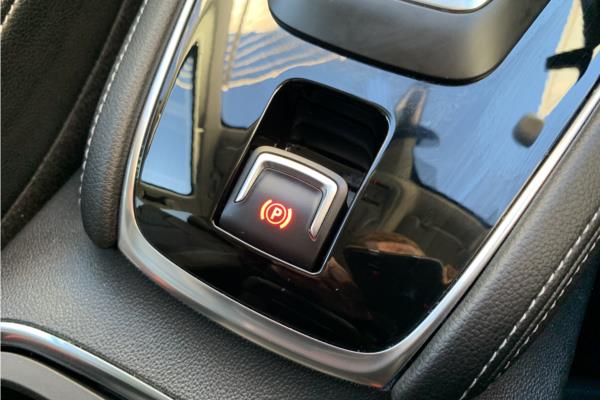 2020 Vauxhall Grandland X 1.6 13.2kWh Business Edition Nav Premium SUV 5dr Petrol Plug-in Hybrid Auto 4WD Euro 6 (s/s) Hybrid4 (300 ps) - Leather, photo 31