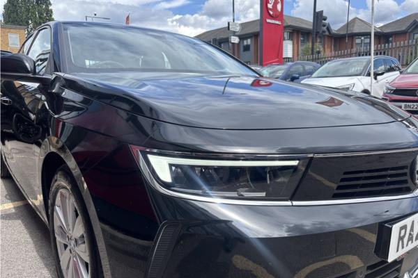 2022 Vauxhall Astra 1.2 Turbo Design Hatchback 5dr Petrol Auto Euro 6 (s/s) (130 ps) - Jet Black Fabrc, photo 39