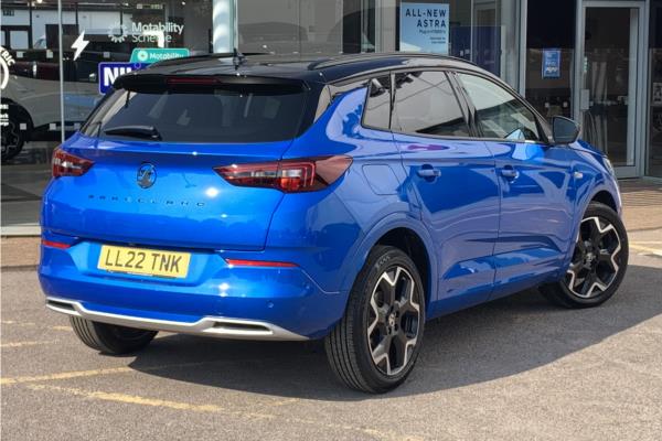 2022 Vauxhall Grandland 1.2 Turbo Ultimate SUV 5dr Petrol Auto Euro 6 (s/s) (130 ps) - Black Alcantara, photo 8
