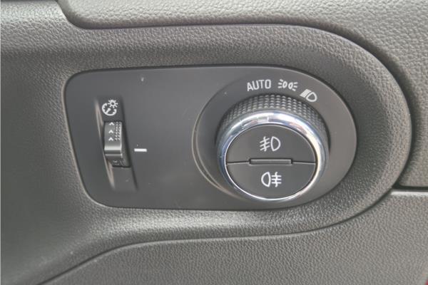2022 Vauxhall Grandland 1.2 Turbo Ultimate SUV 5dr Petrol Auto Euro 6 (s/s) (130 ps) - Black Alcantara, photo 21
