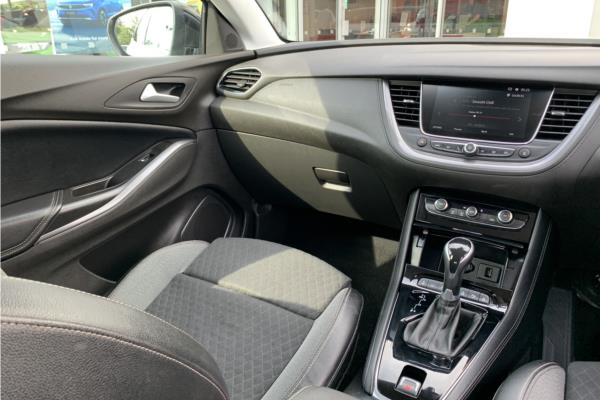 2019 Vauxhall Grandland X 1.2 Turbo GPF Sport Nav SUV 5dr Petrol Auto Euro 6 (s/s) (130 ps) - Cloth, photo 43
